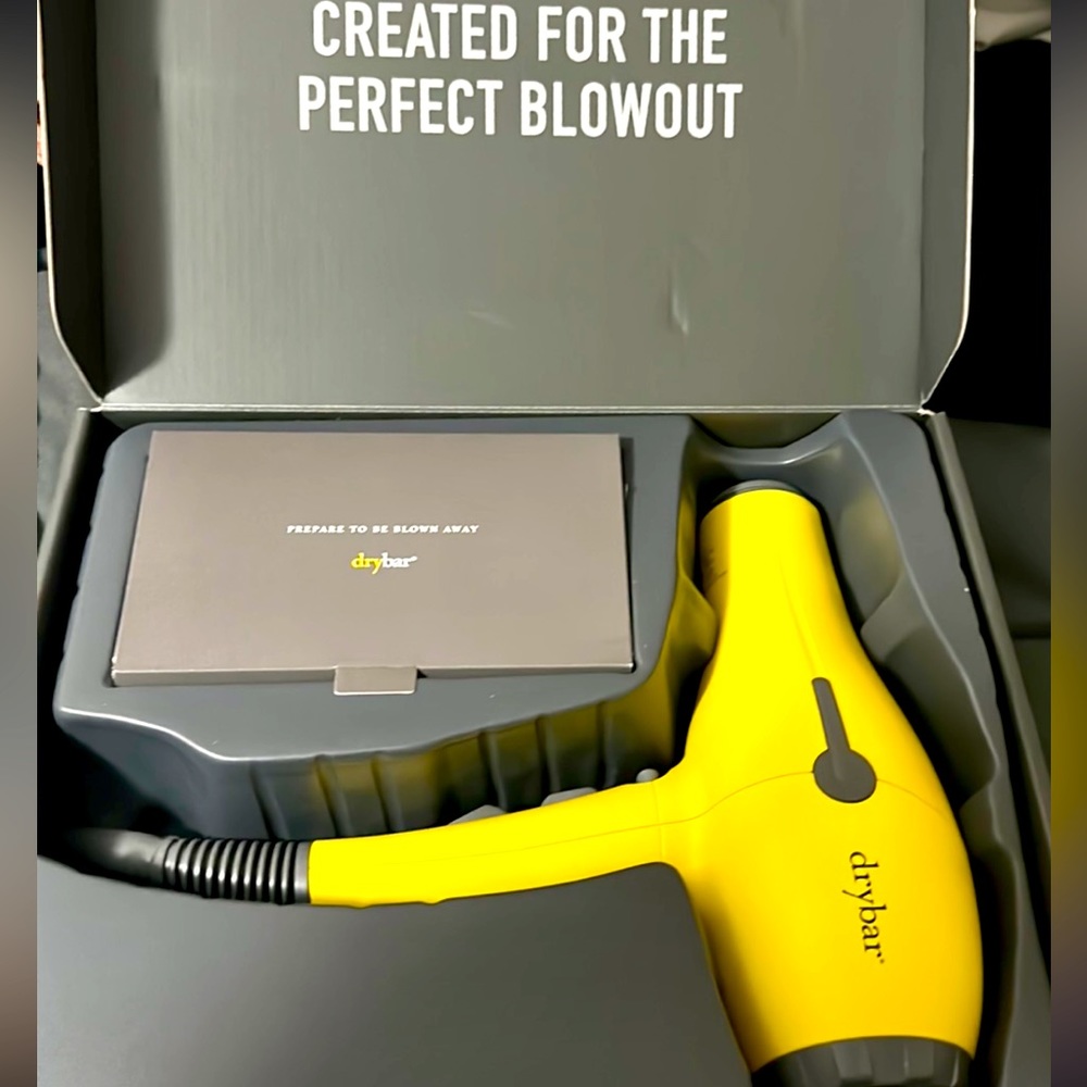 Drybar hairdryer with original box